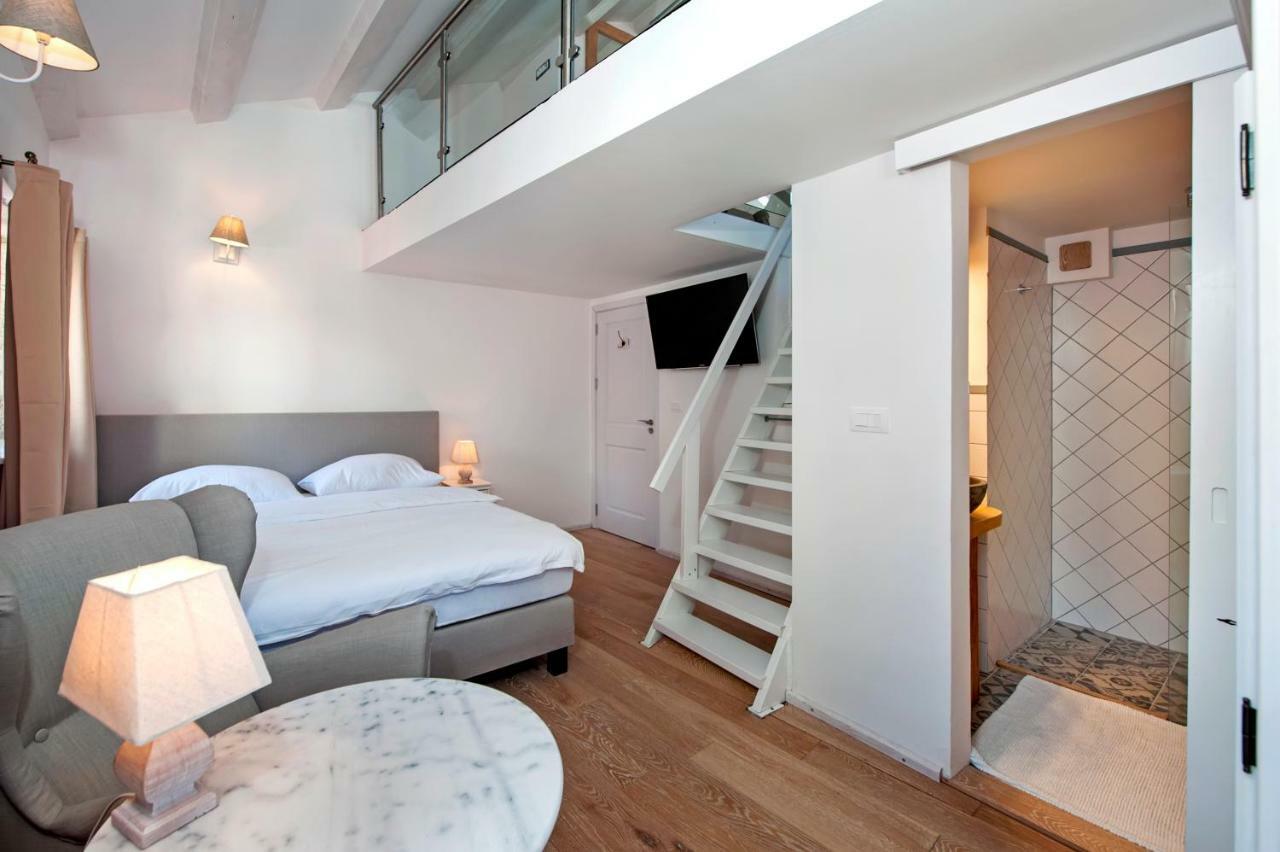 Casa Colloredo Free Parking โรวีน ภายนอก รูปภาพ