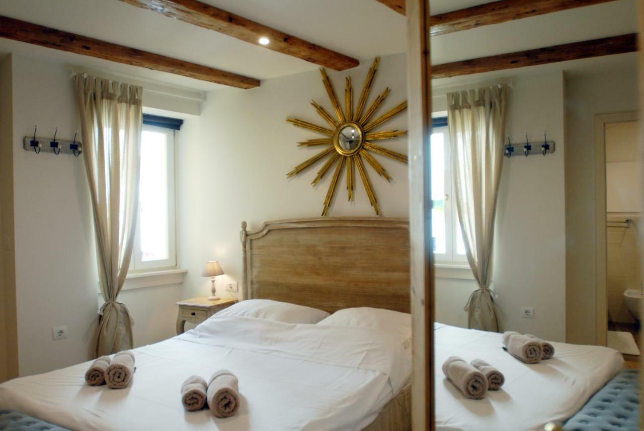 Casa Colloredo Free Parking โรวีน ภายนอก รูปภาพ