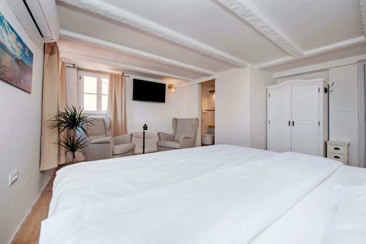 Casa Colloredo Free Parking โรวีน ภายนอก รูปภาพ